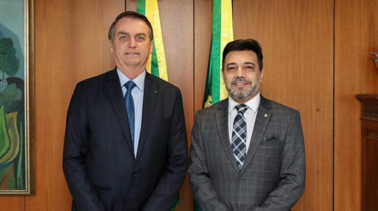 PASTOR-MARCO-FELICIANO-E-PRESIDENTE-JAIR-BOLSONARO
