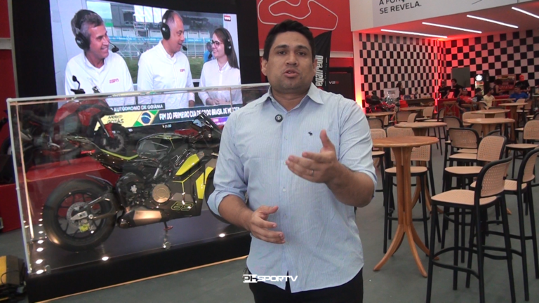 Sequence 21.Still001