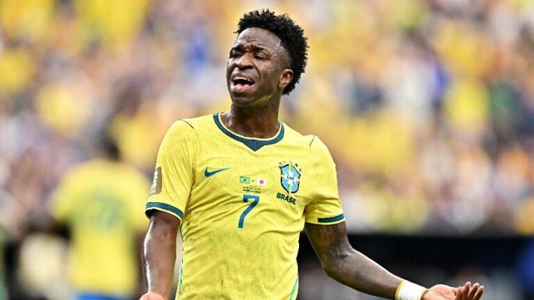 vini-jr-durante-o-primeiro-tempo-de-brasil-x-japao-pela-2-fase-da-copa-do-mundo-1782755108412_v2_900x506